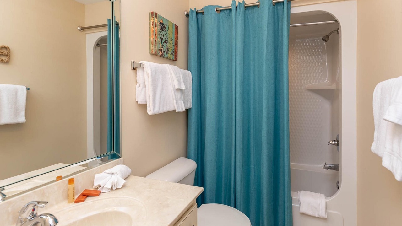Photo of Bathroom in Orange Beach