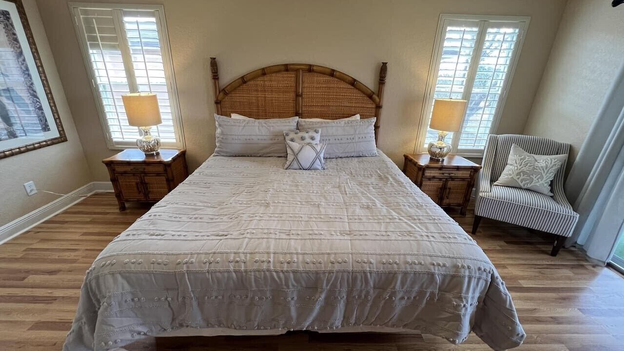 Photo of Bedroom in Regal Palms
