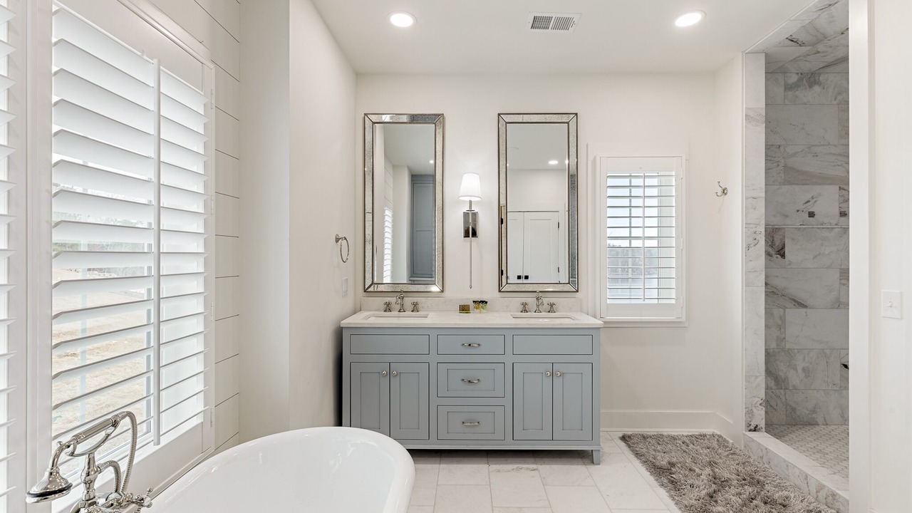 Photo of Bathroom in Crane Hill