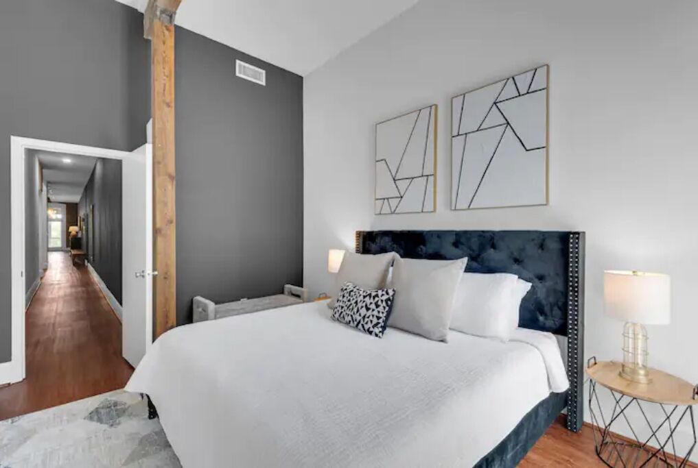 Photo of Bedroom in Downtown