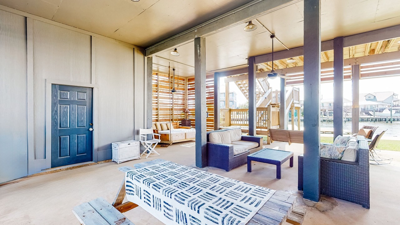 Photo of Patio Balcony in Royal Lagoons