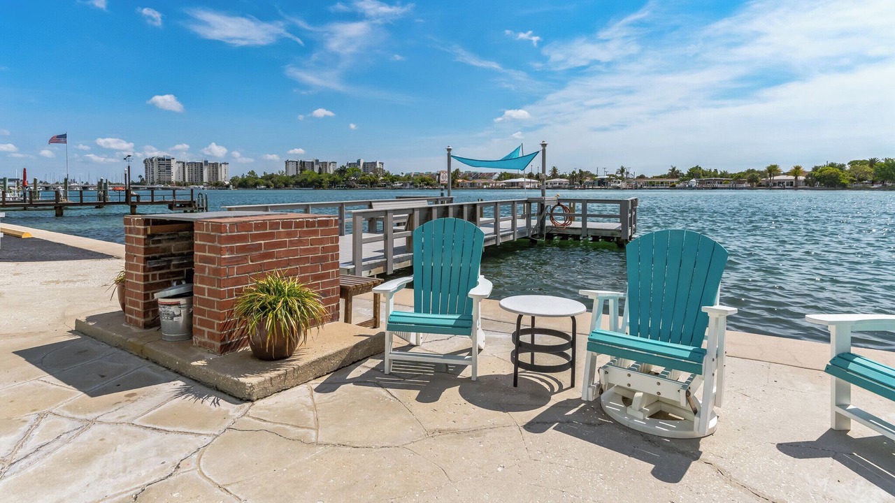 Photo of Patio Balcony in Sunset Beach