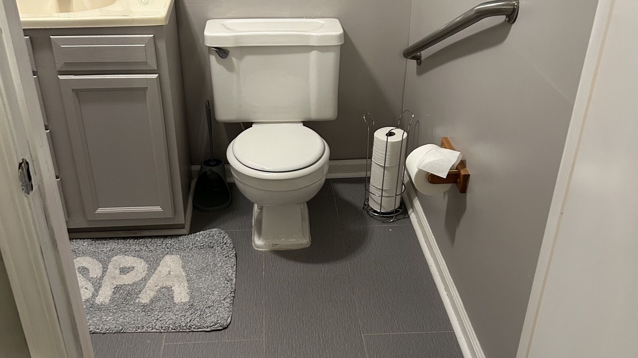 Photo of Bathroom in Tarrant