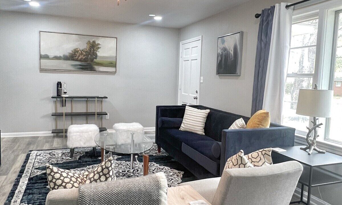 Photo of Livingroom in Decatur