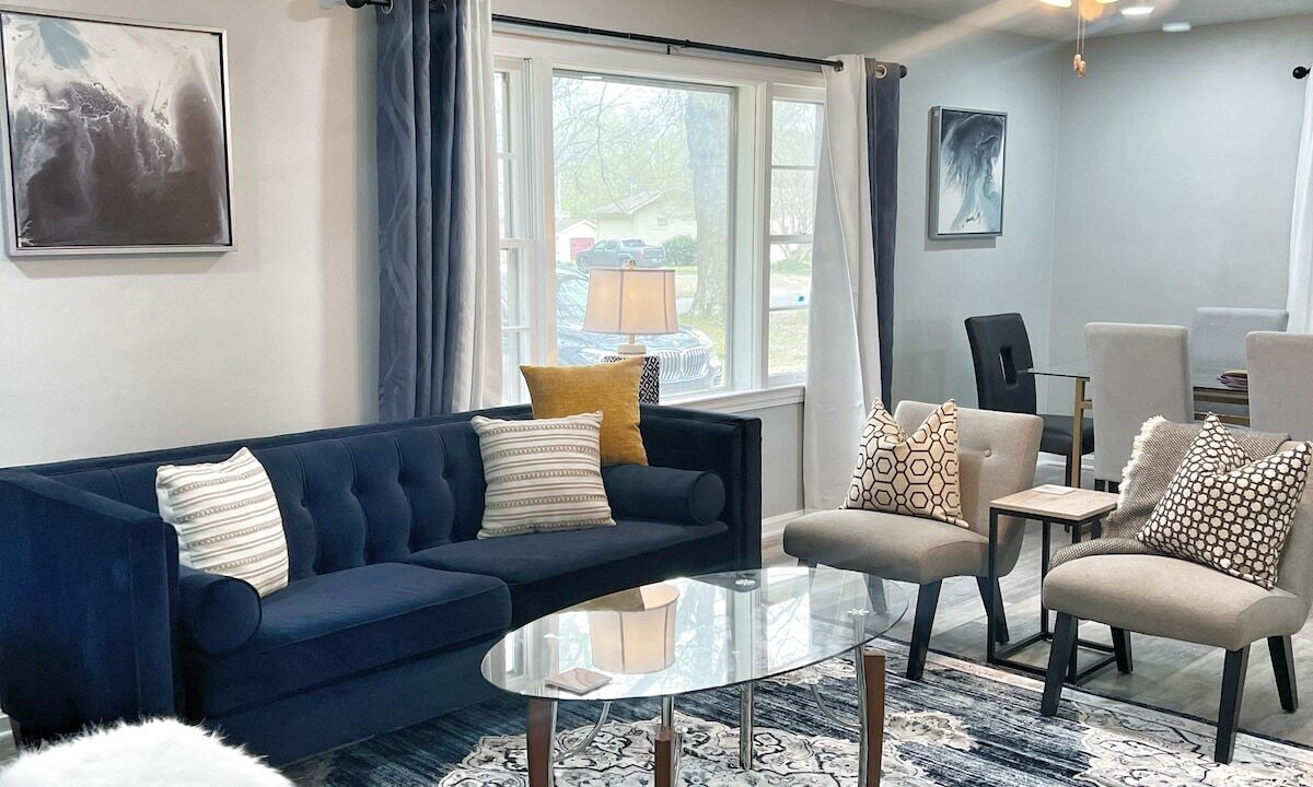 Photo of Livingroom in Decatur