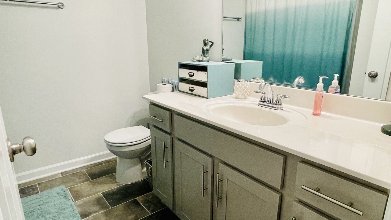 Photo of Bathroom in Harvest