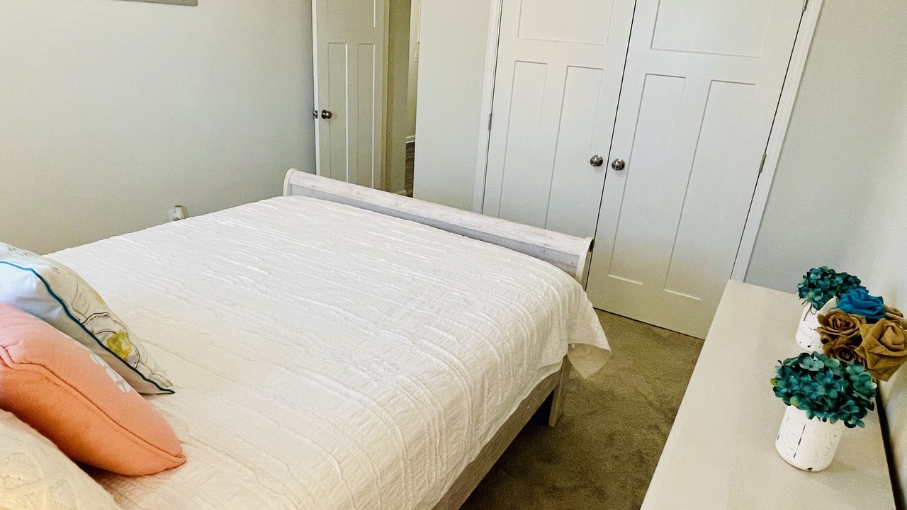 Photo of Bedroom in Harvest
