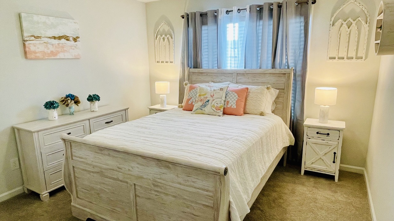 Photo of Bedroom in Harvest
