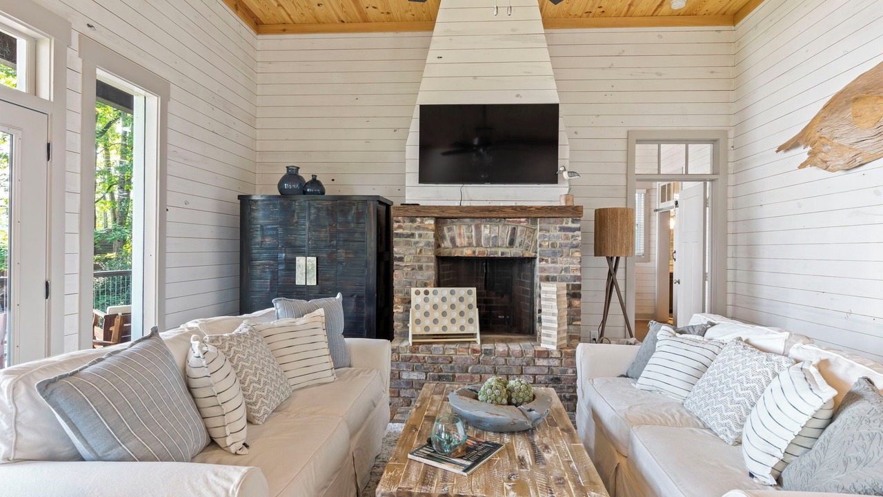Photo of Livingroom in Dadeville