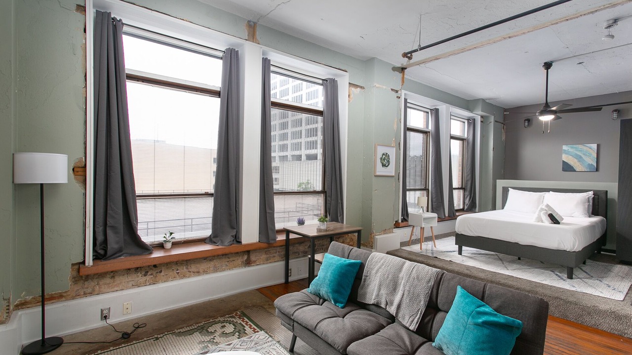 Photo of Livingroom in Civil Rights Historic District