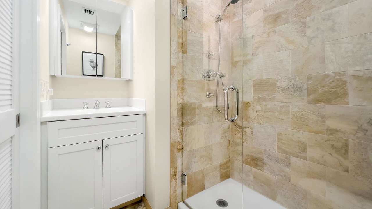 Photo of Bathroom in Bahama Village