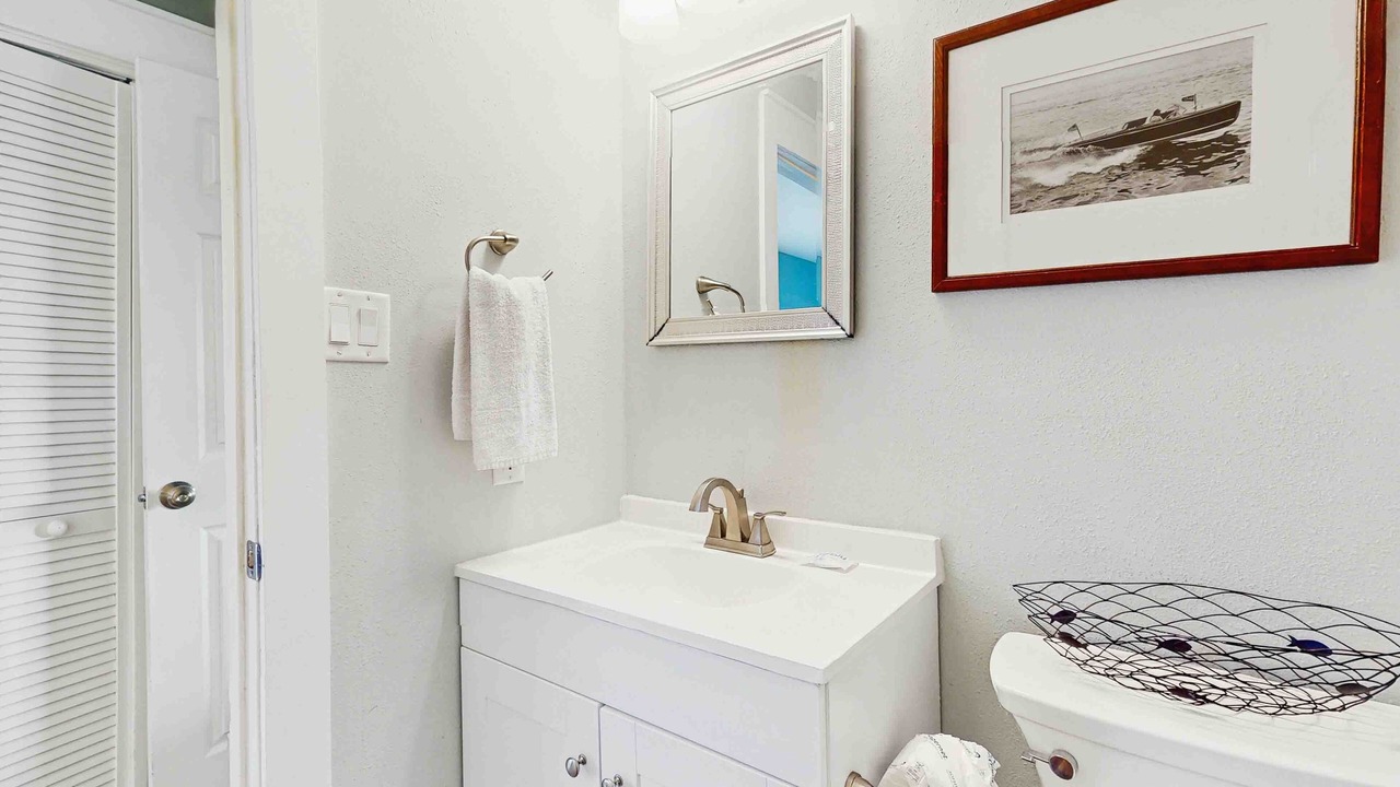 Photo of Bathroom in Surf Side Shores