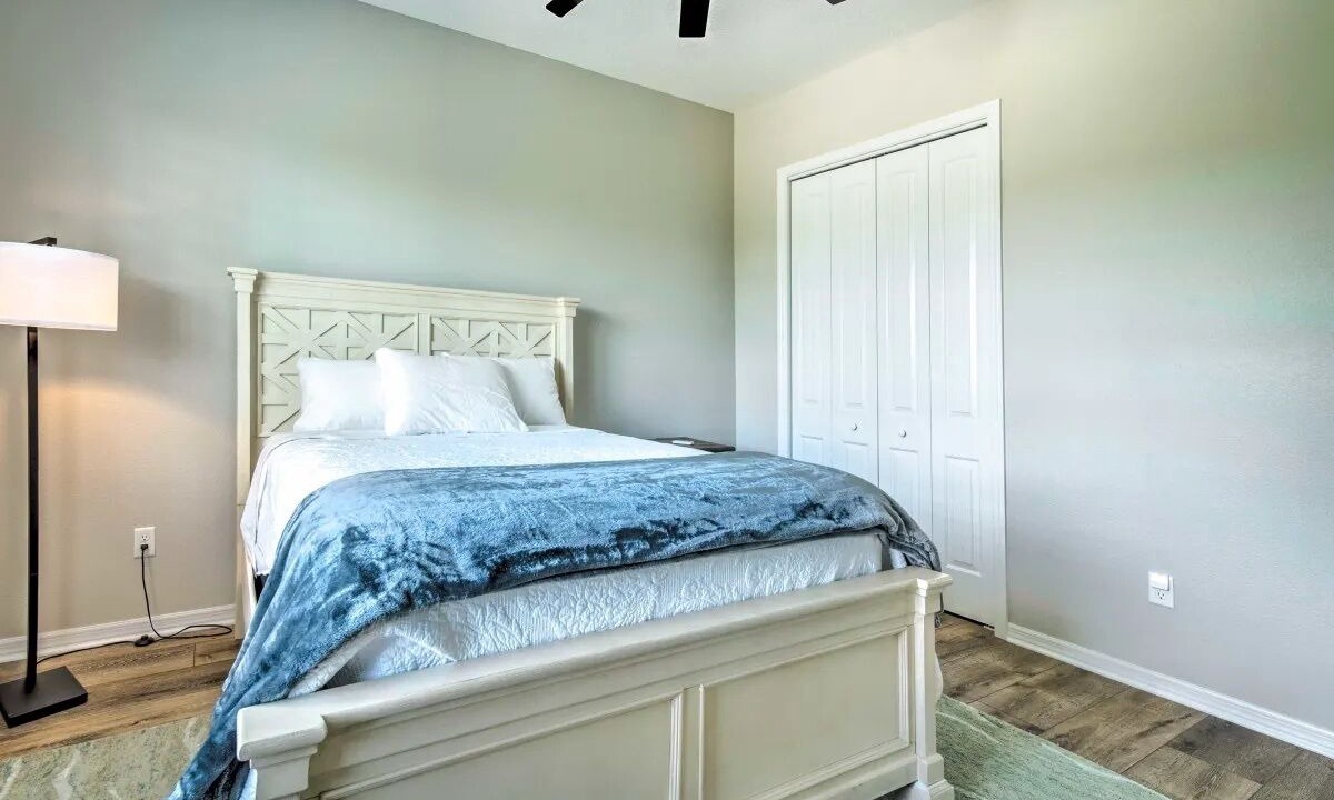 Photo of Bedroom in Homosassa