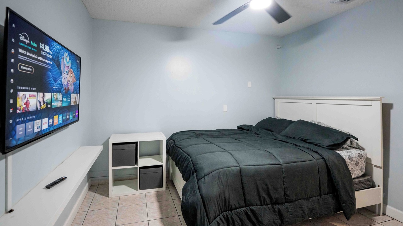 Photo of Bedroom in Boggy Creek