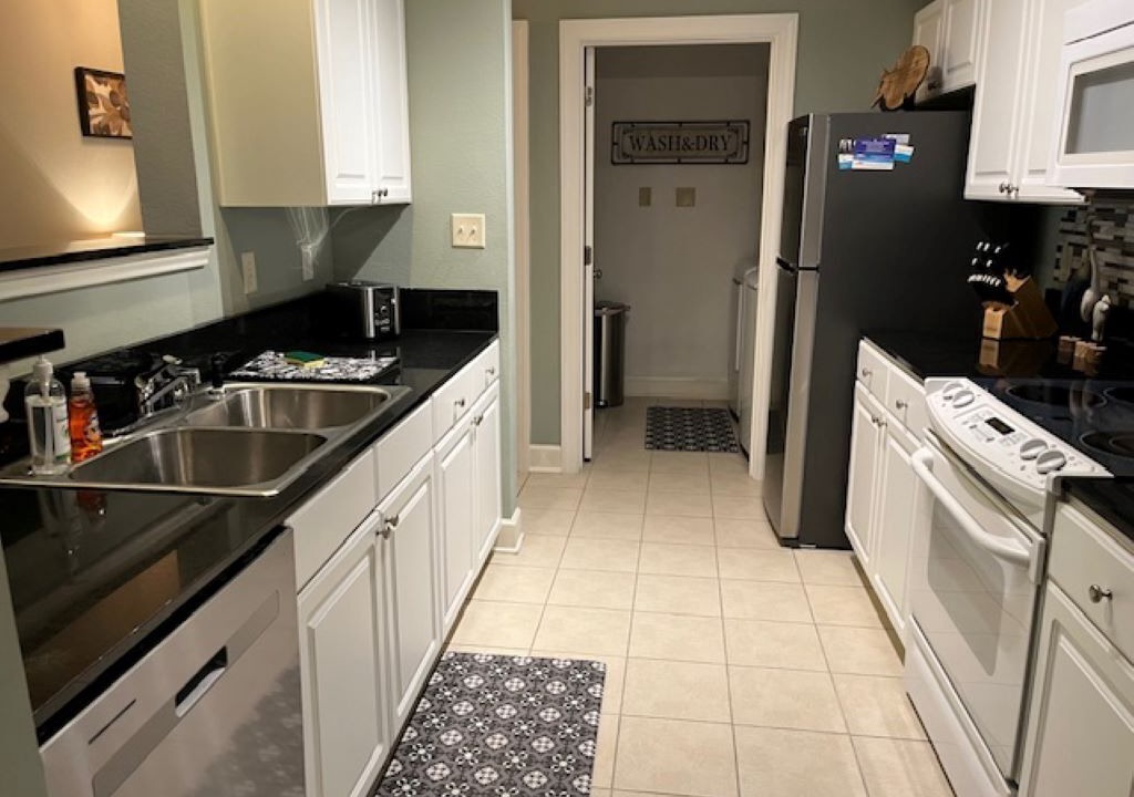Photo of Kitchen in Foley