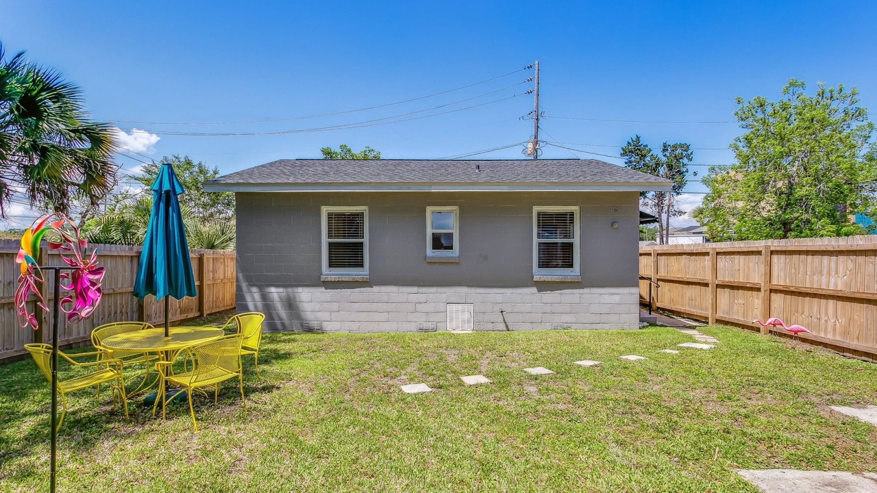 Photo of Bedroom in Downtown
