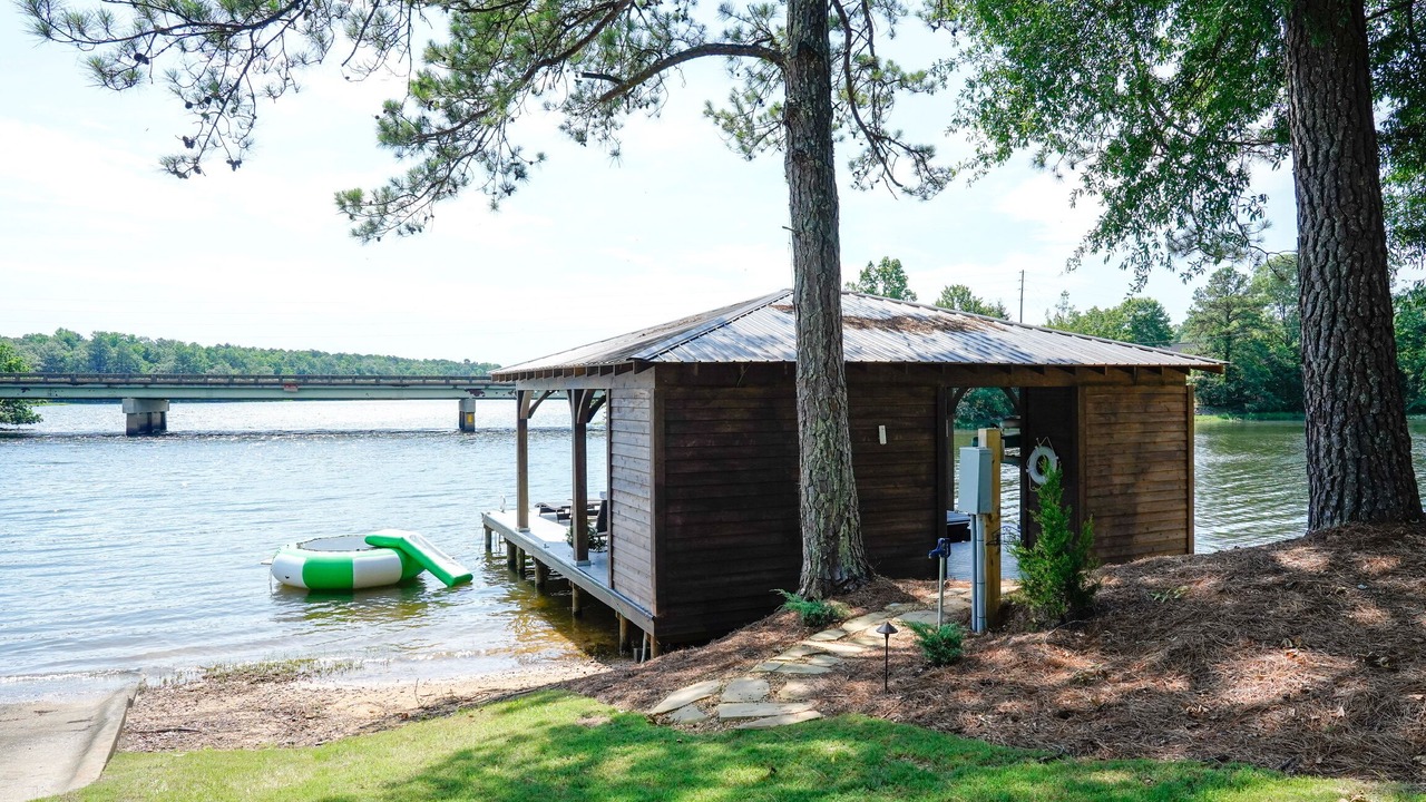 Photo of Outdoor in Northport