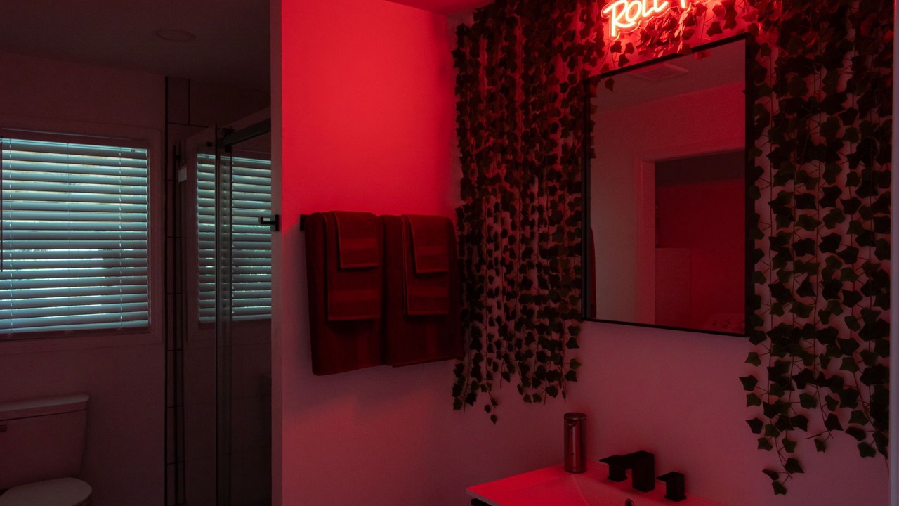 Photo of Bathroom in New Market