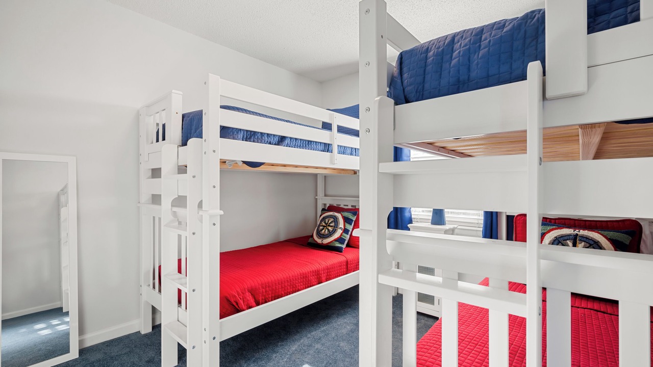 Photo of Bedroom in Royal Lagoons