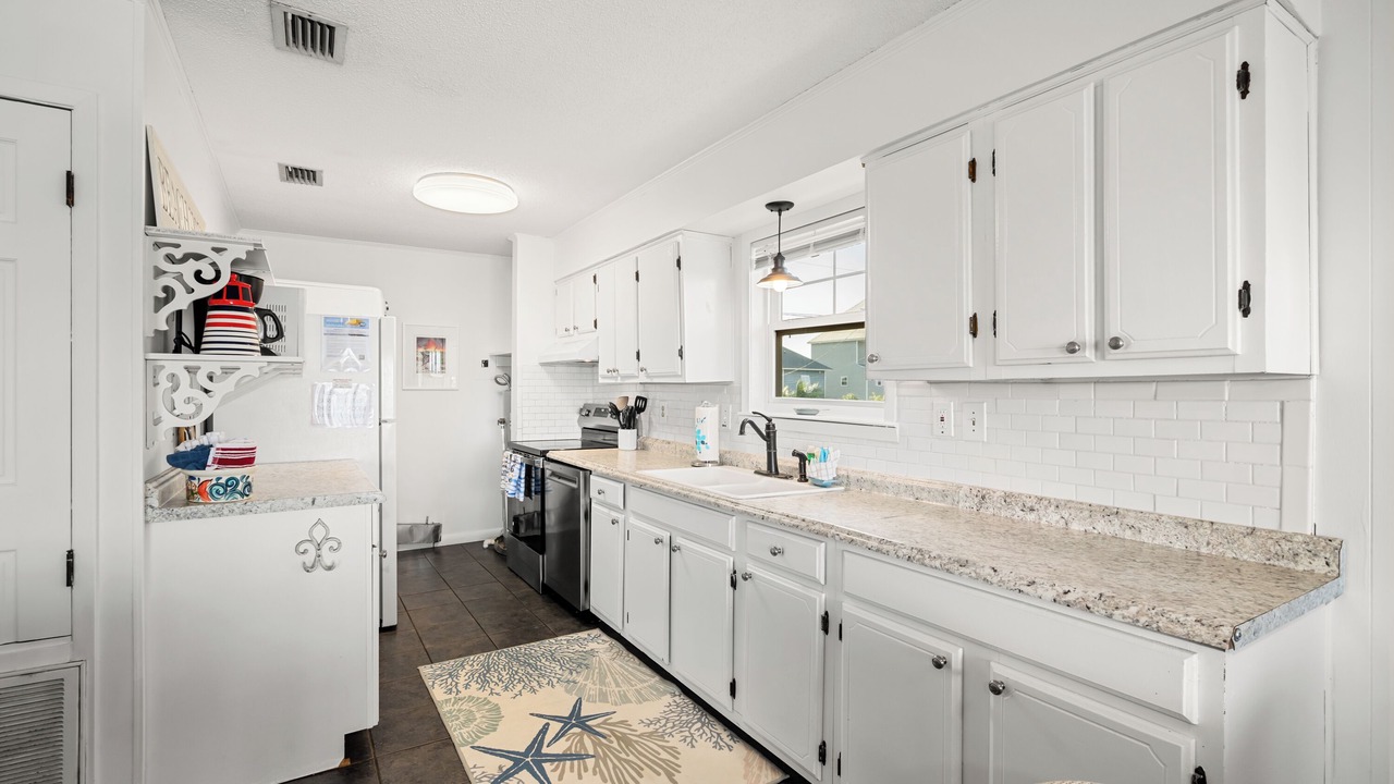 Photo of Kitchen in Royal Lagoons