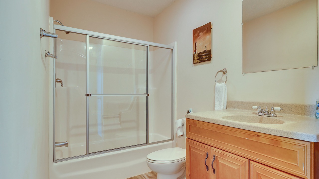 Photo of Bathroom in Double Springs