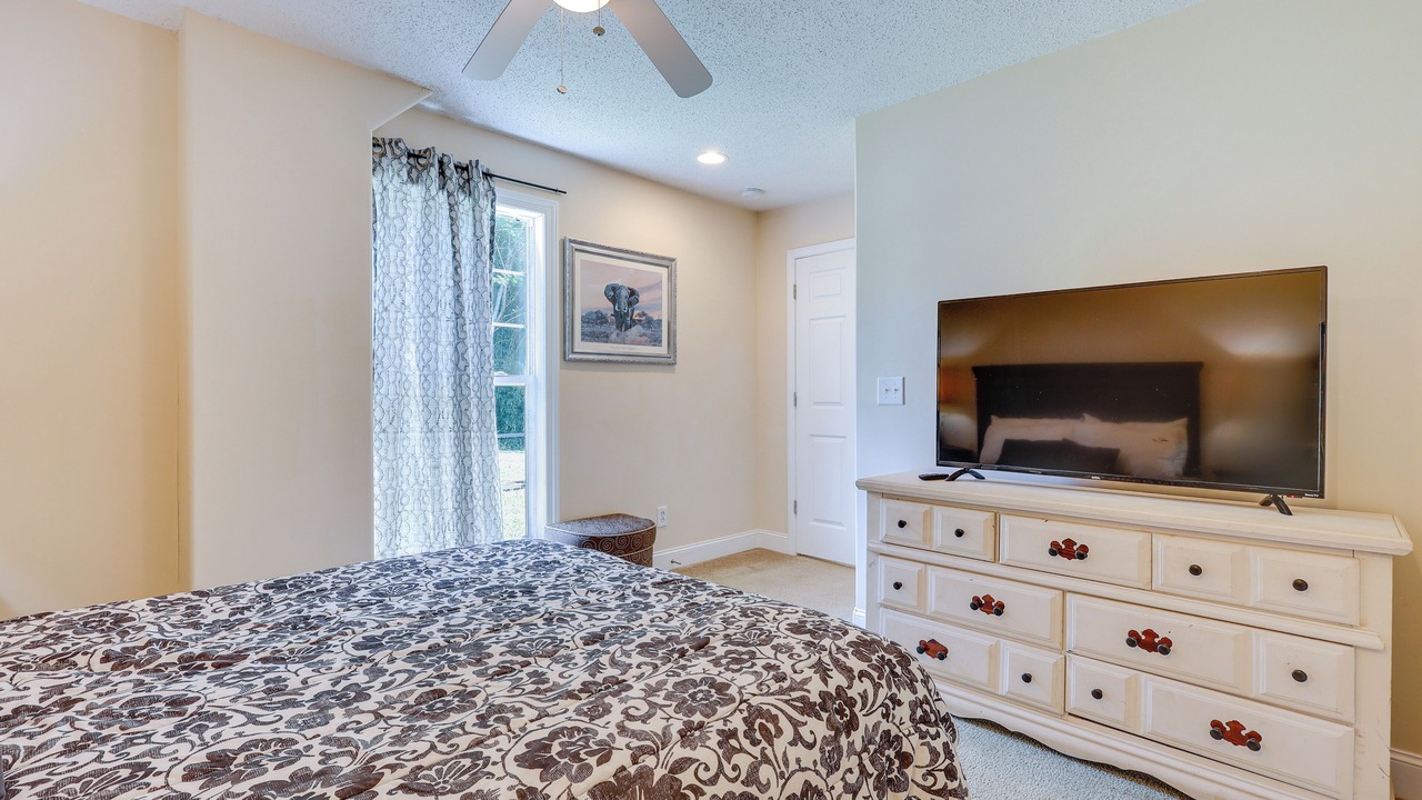 Photo of Bedroom in Double Springs