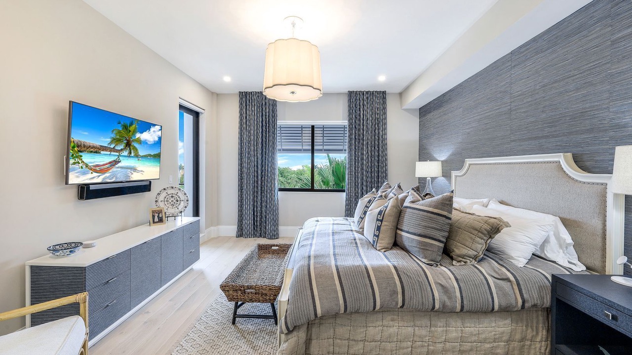 Photo of Bedroom in Redevelopment Area