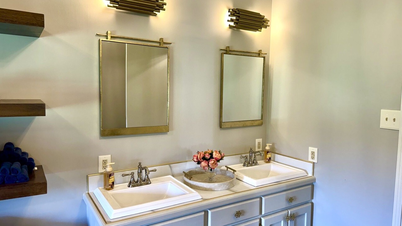 Photo of Bathroom in Marksville