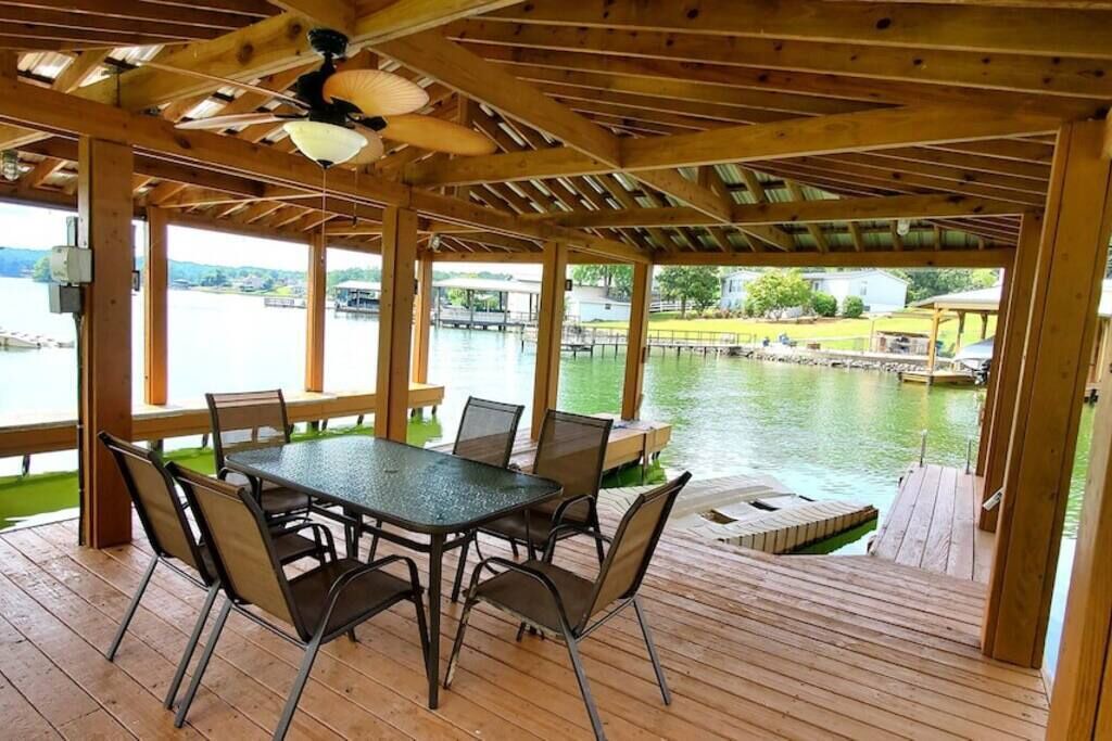 Photo of Outdoor in Jacksons' Gap