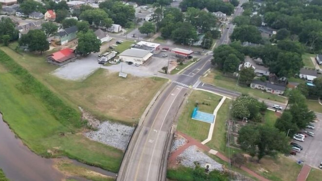 Photo of Outdoor in Prattville