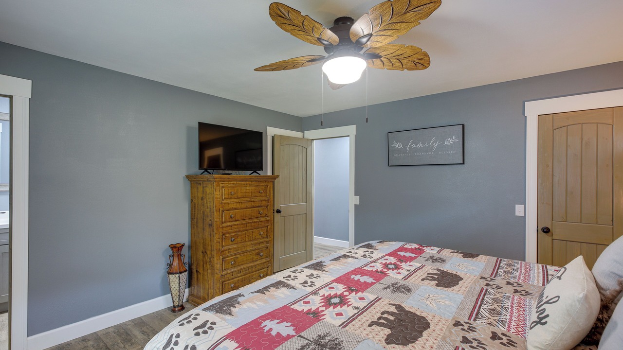 Photo of Bedroom in Bryant