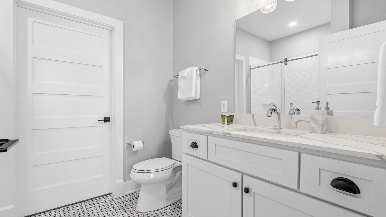Photo of Bathroom in Auburn
