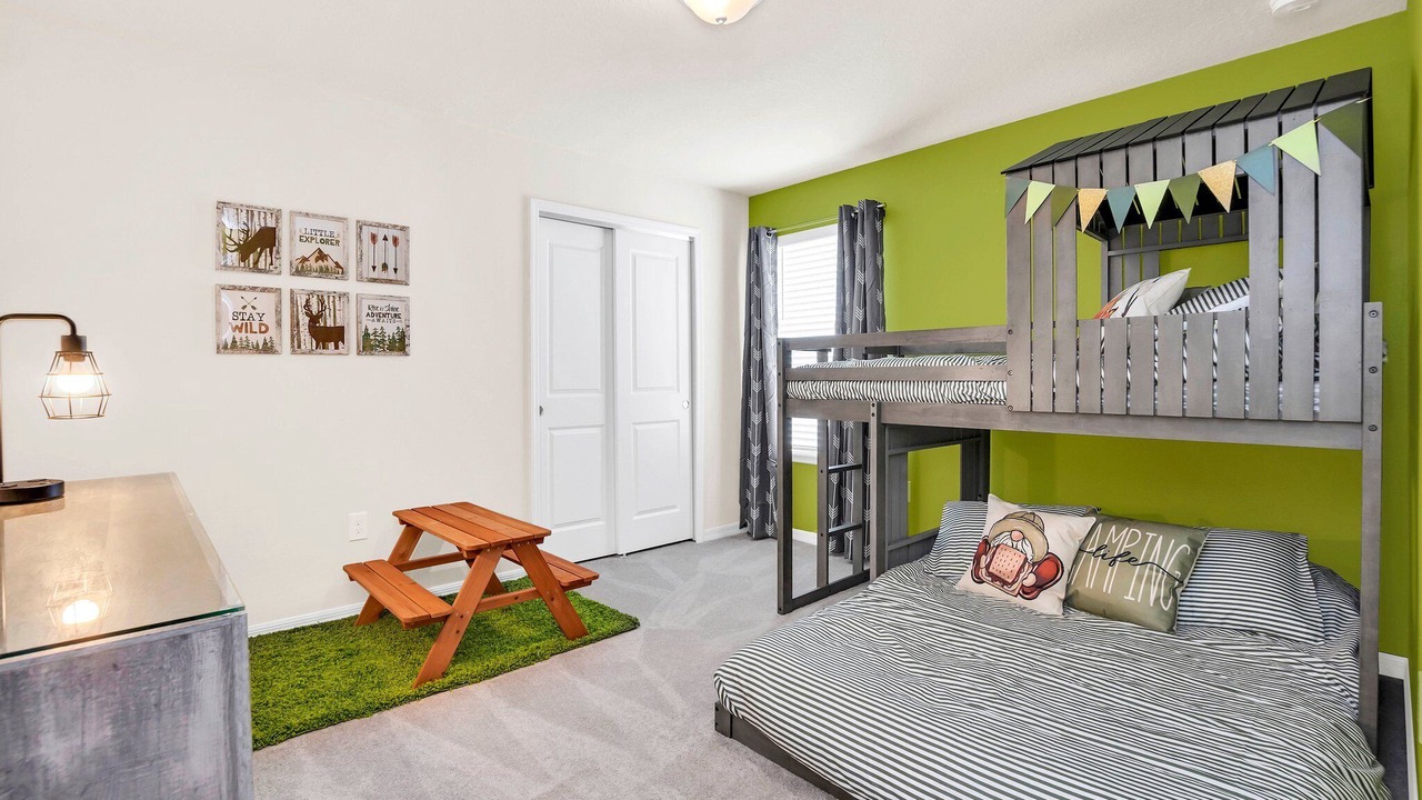 Photo of Bedroom in Davenport