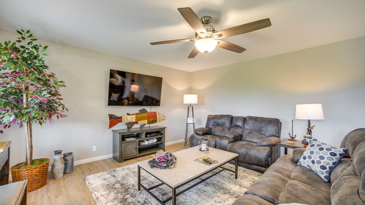 Photo of Livingroom in Langston