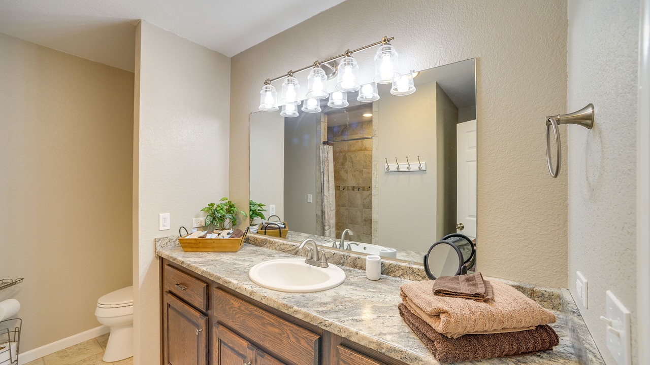 Photo of Bathroom in Langston