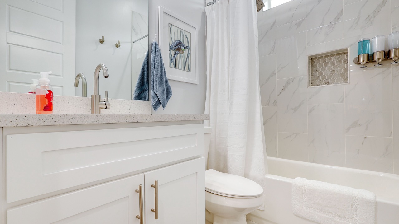 Photo of Bathroom in Foley