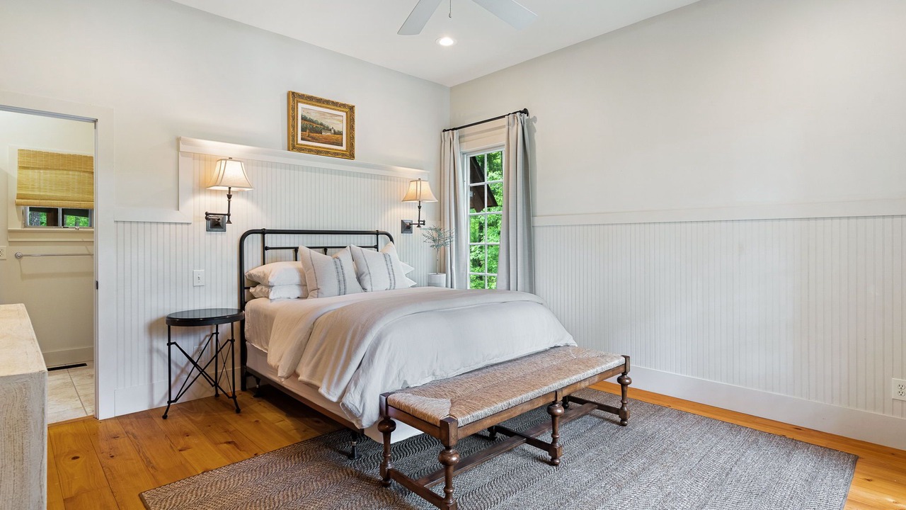 Photo of Bedroom in Arley