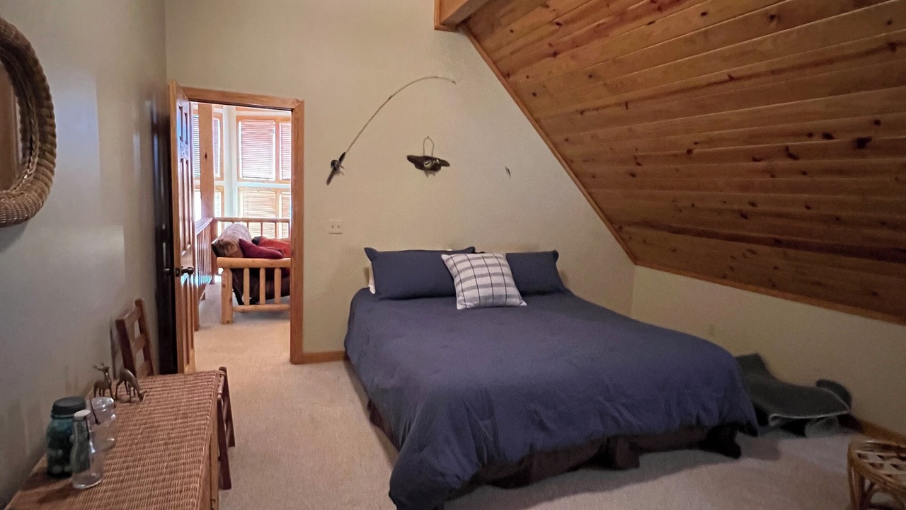 Photo of Bedroom in Dadeville