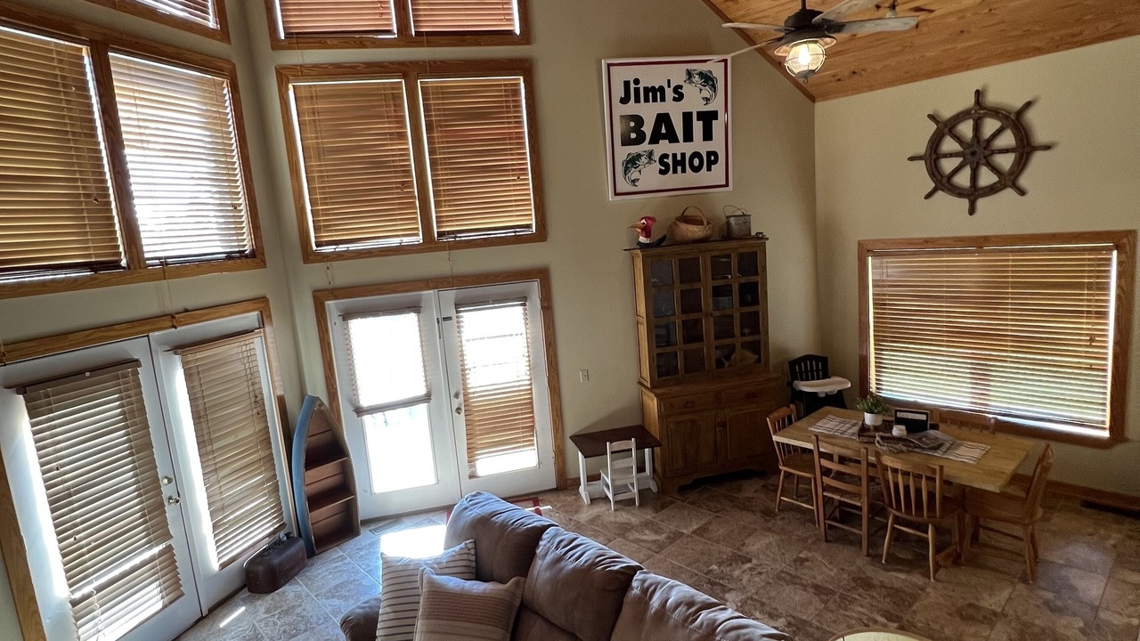 Photo of Livingroom in Dadeville