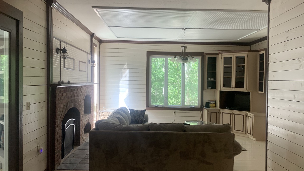 Photo of Livingroom in Tallassee