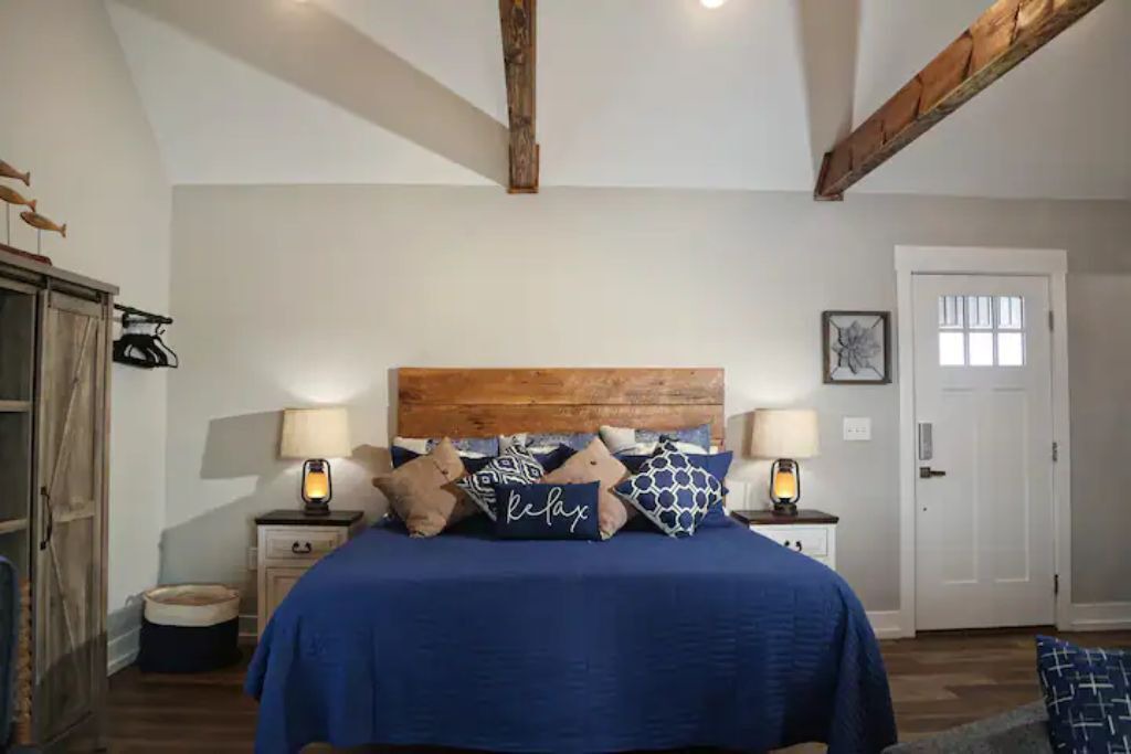 Photo of Bedroom in Muscle Shoals