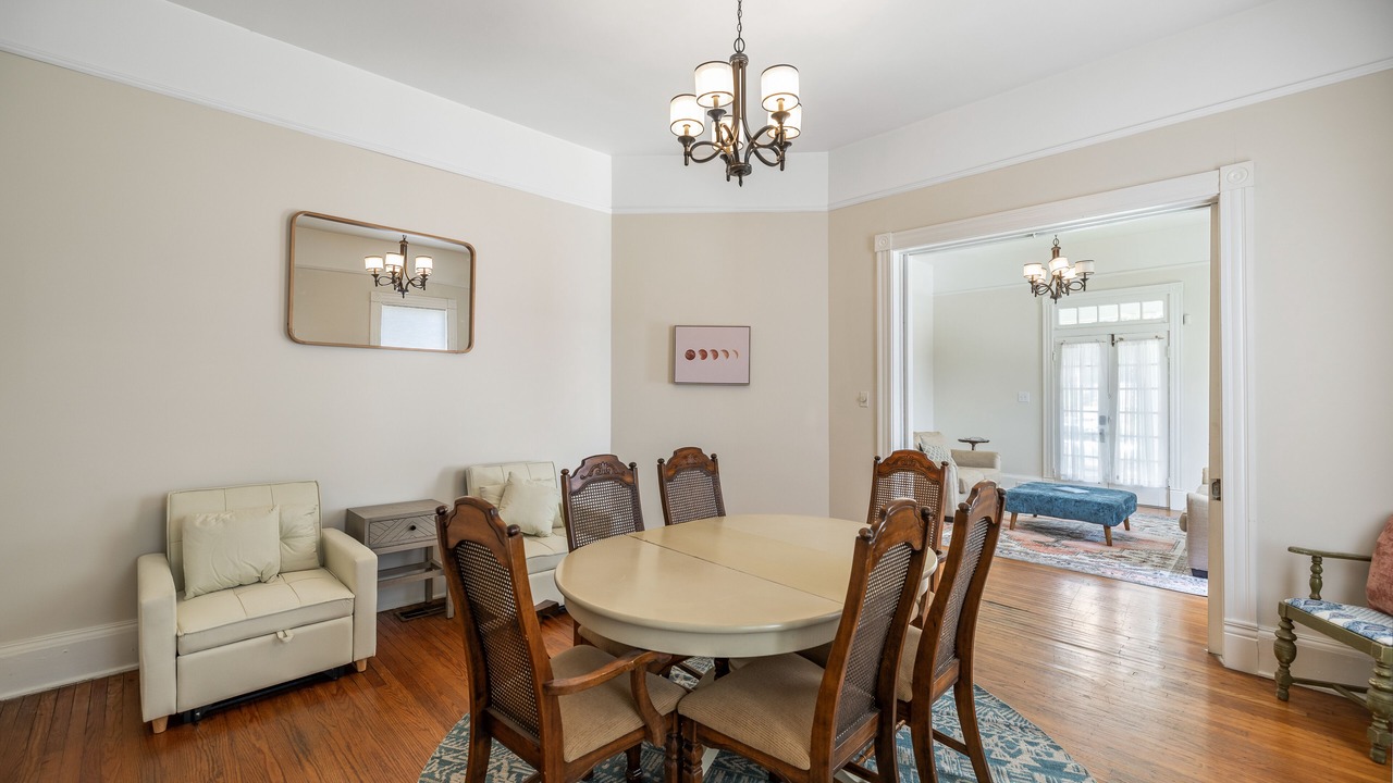 Photo of Bedroom in Washington Square