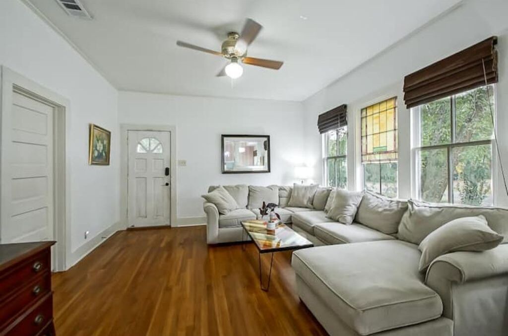 Photo of Livingroom in Mid City South