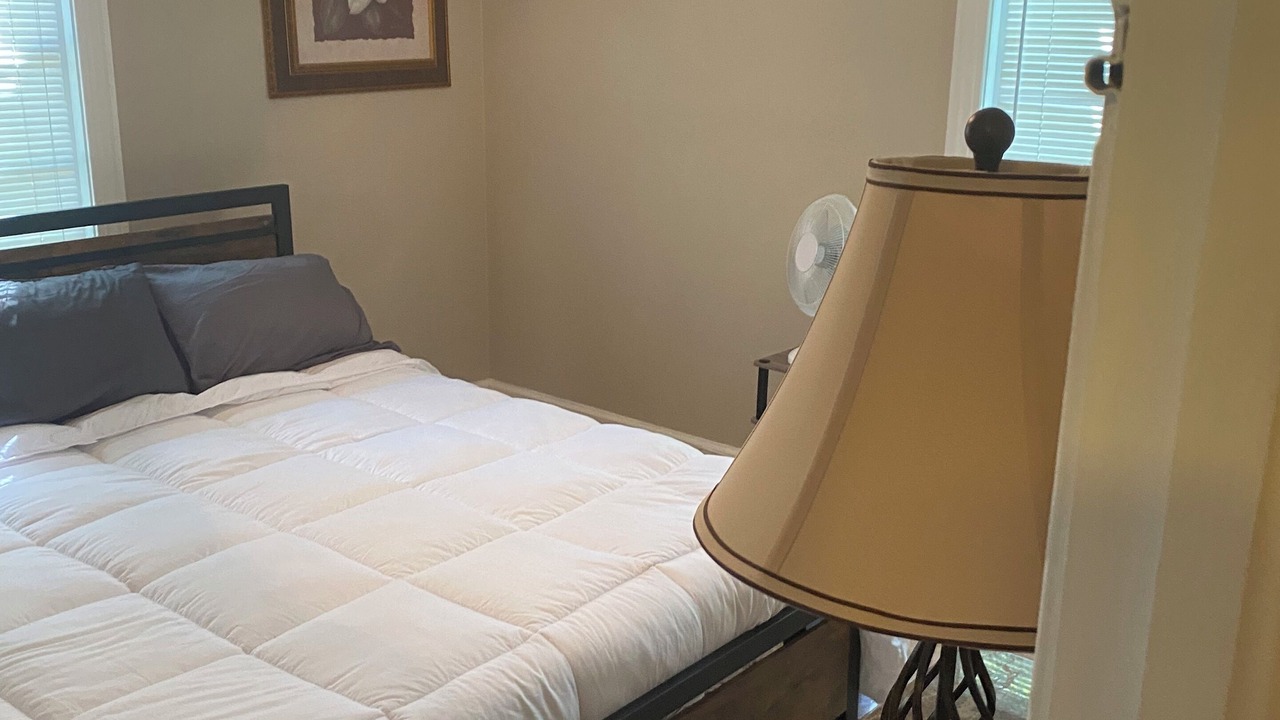 Photo of Bedroom in Northport
