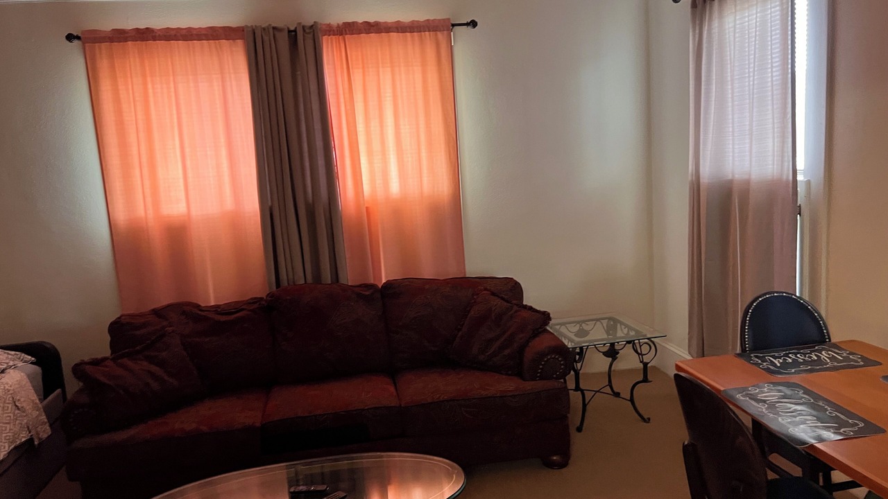 Photo of Livingroom in Anniston