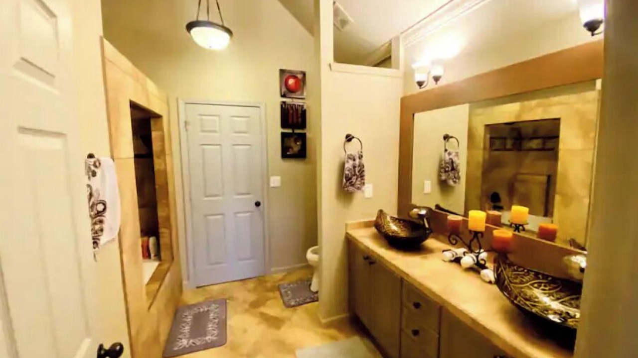Photo of Bathroom in Hoover
