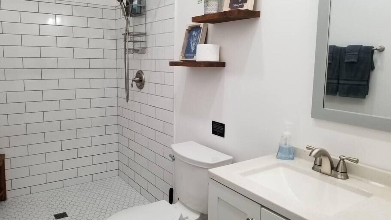 Photo of Bathroom in Phenix City
