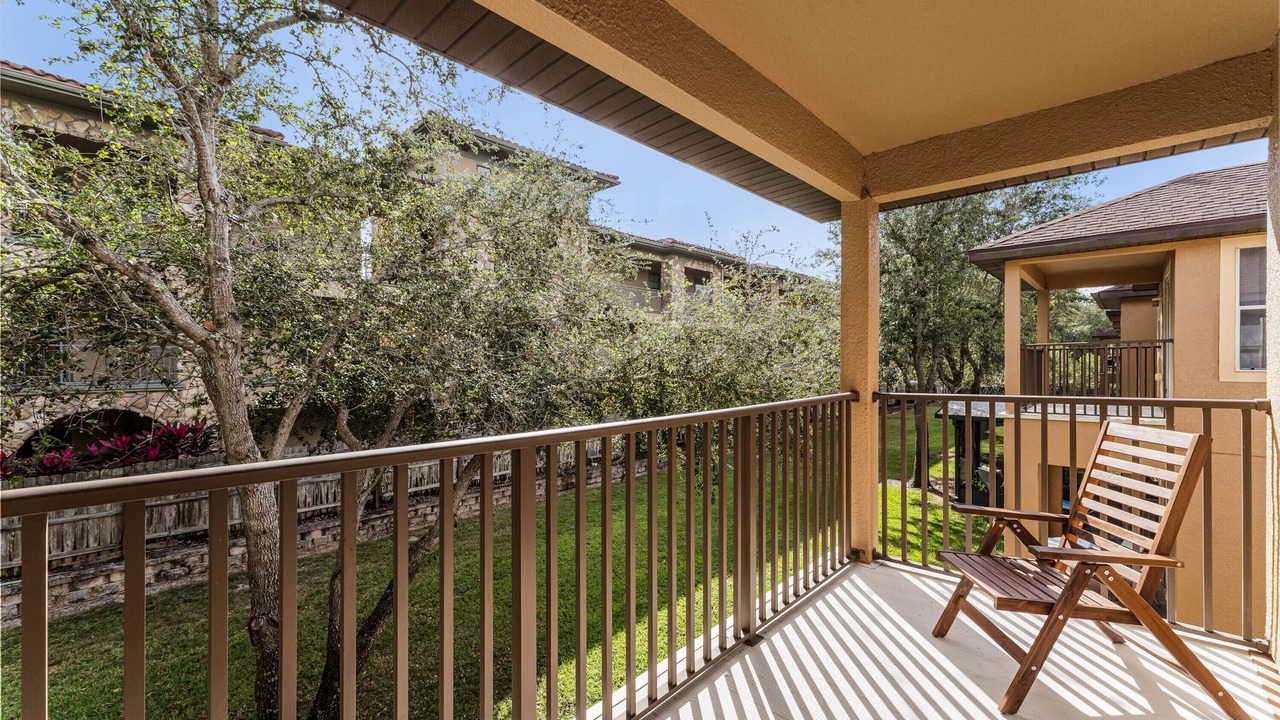 Photo of Patio Balcony in Regal Palms