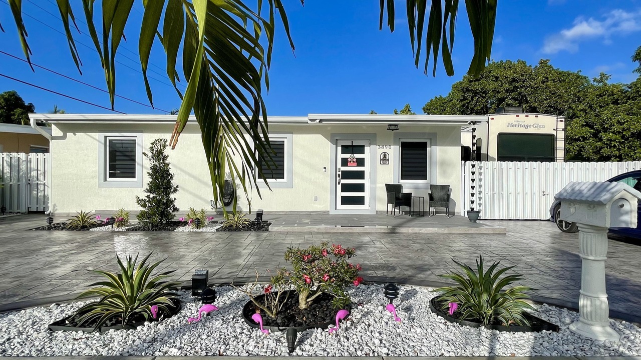 Photo of Outdoor in Hialeah