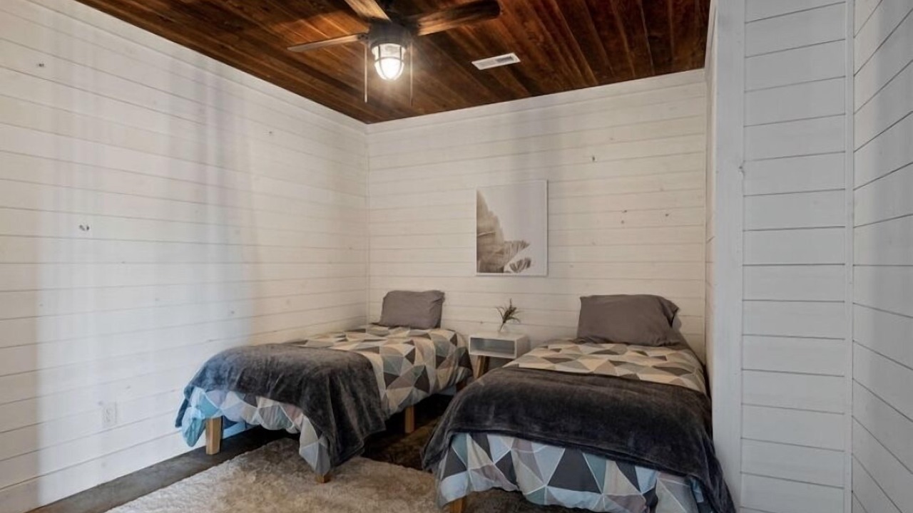 Photo of Bedroom in Jasper